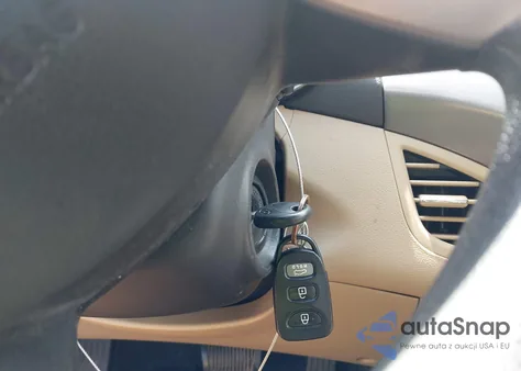 2012 Hyundai Elantra Gls из США, поврежденный, VIN 5NPDH4AE3CH145763